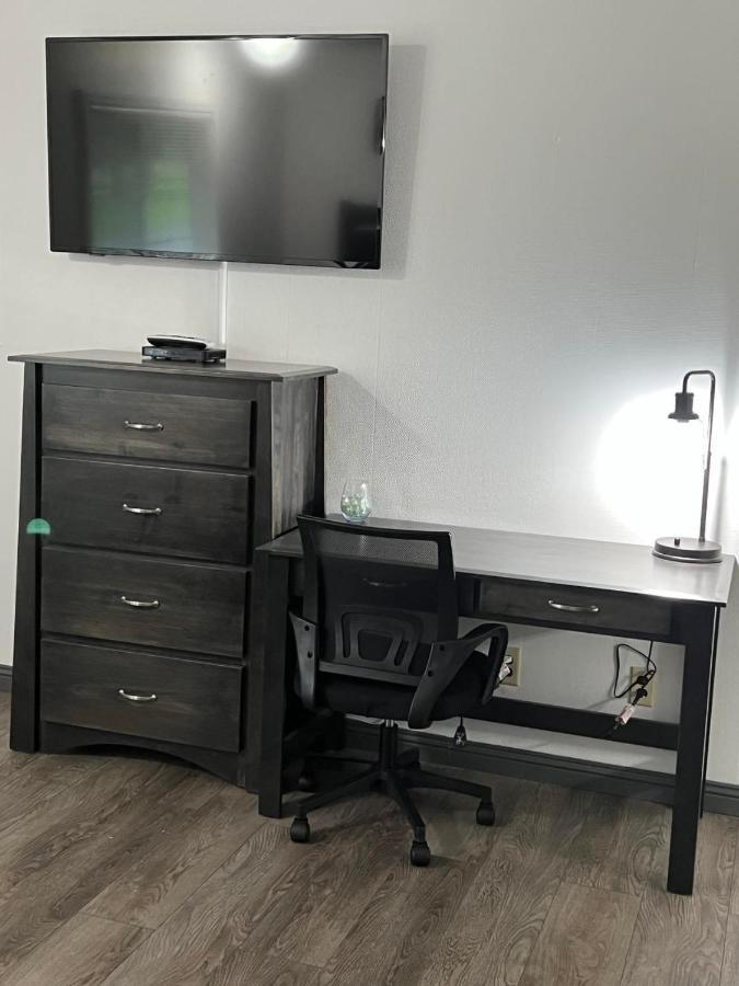 Northwoods Motel Ladysmith 외부 사진