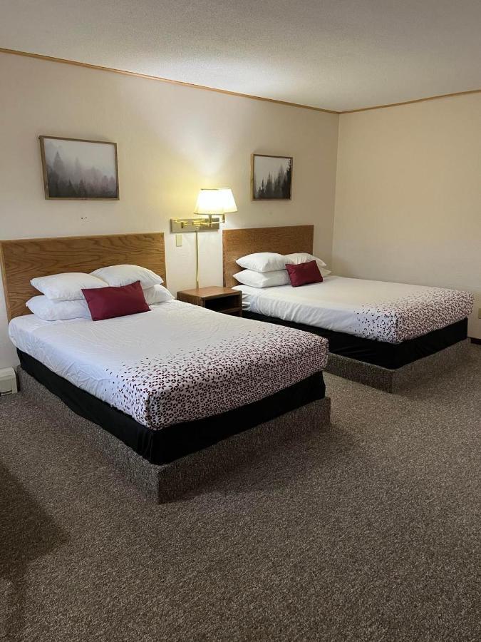 Northwoods Motel Ladysmith 외부 사진
