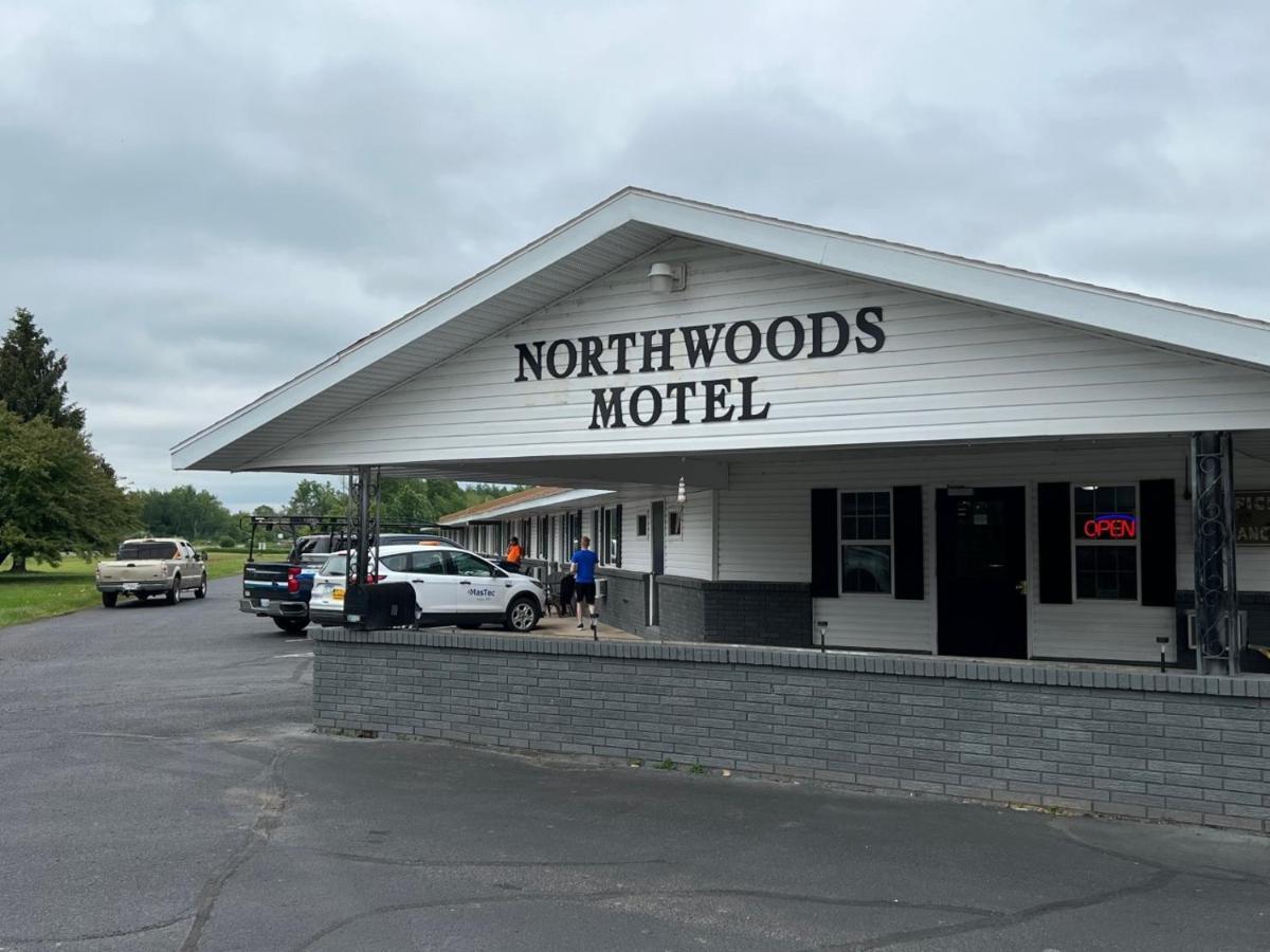 Northwoods Motel Ladysmith 외부 사진