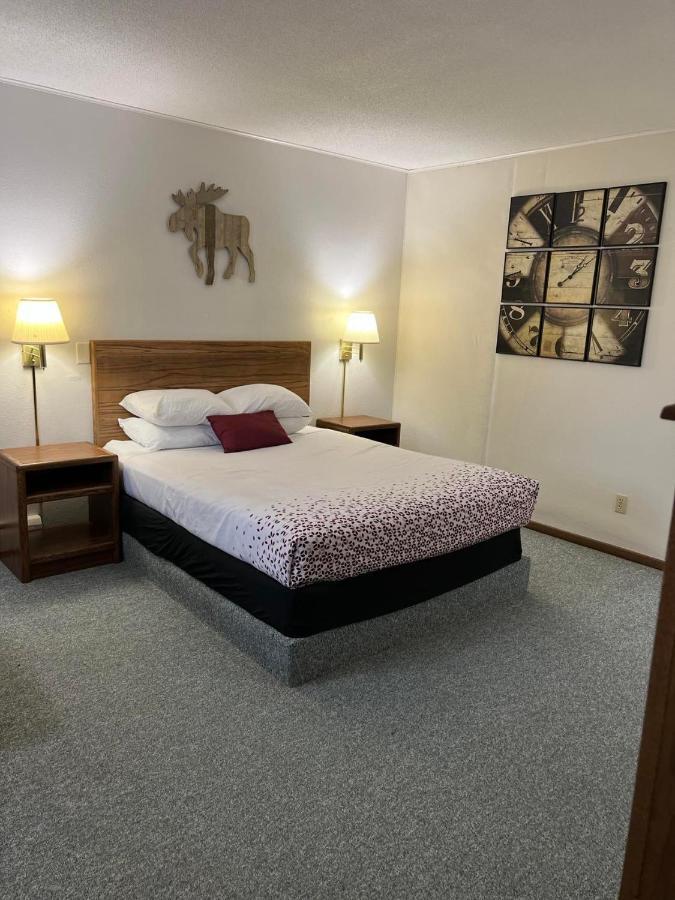 Northwoods Motel Ladysmith 외부 사진